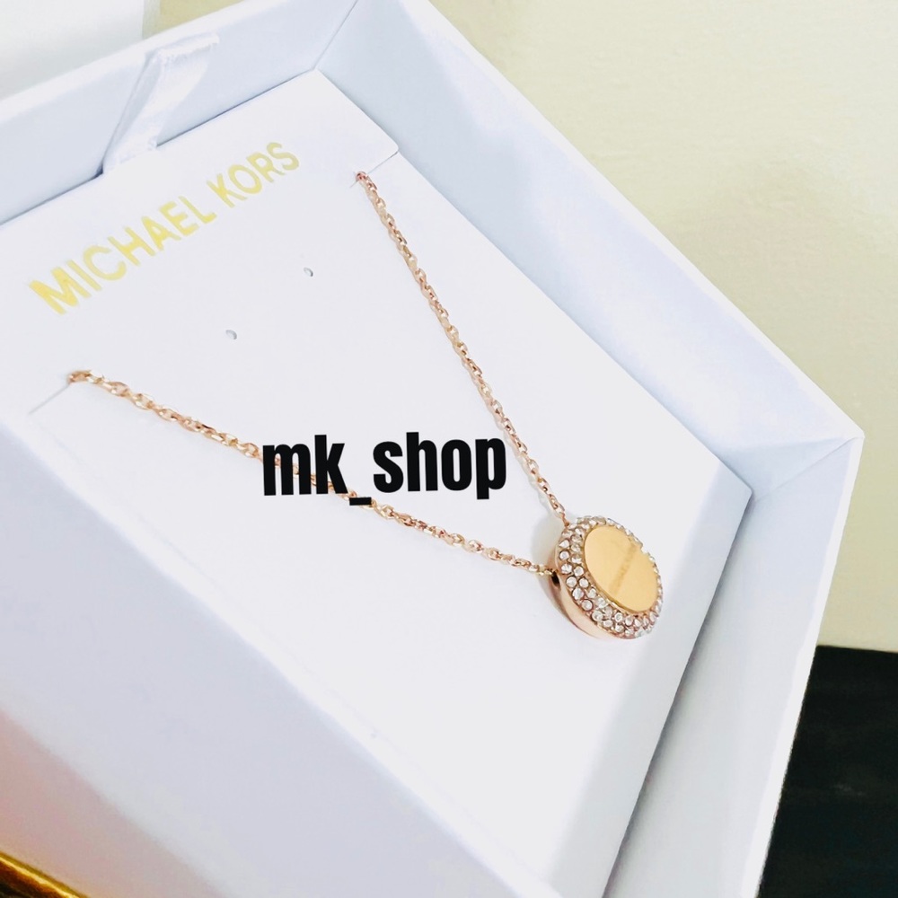 Michael Kors Pendant Necklace Rose Gold - Picture 4 of 7